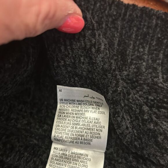 Karen Scott deep black long sleeve V neckline sweater Size 1X New - Picture 10 of 10
